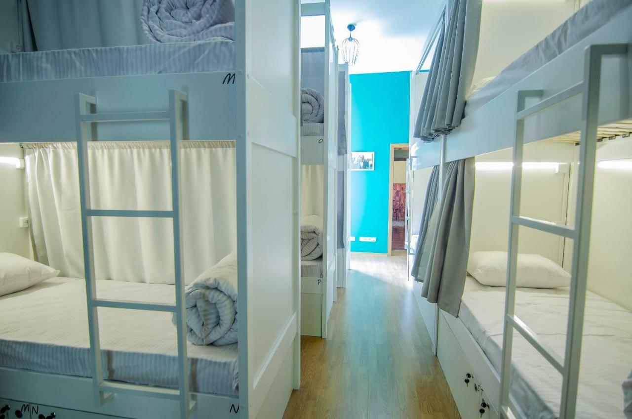 Friends Hostel Lviv Rustaveli Str Dış mekan fotoğraf