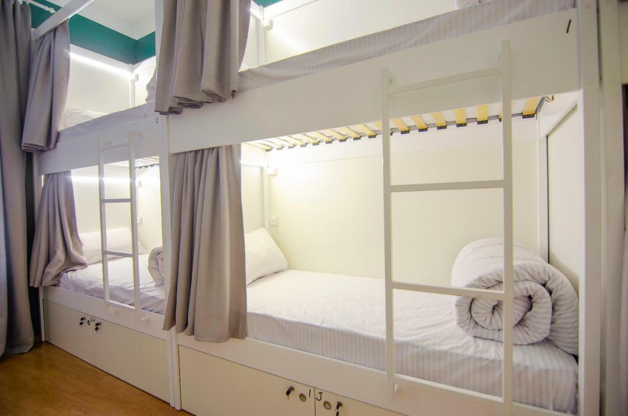 Friends Hostel Lviv Rustaveli Str Dış mekan fotoğraf